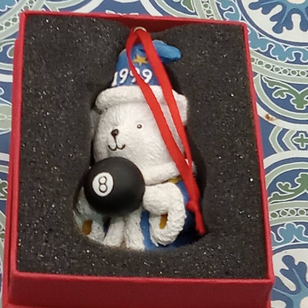 Marshall Field's SANTA POLAR BEAR White 8 Ball Wizard Christmas Ornament w/box